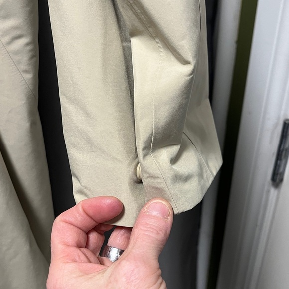 Lululemon Oversized Tie-Waist Trench Coat - Picture 16 of 16